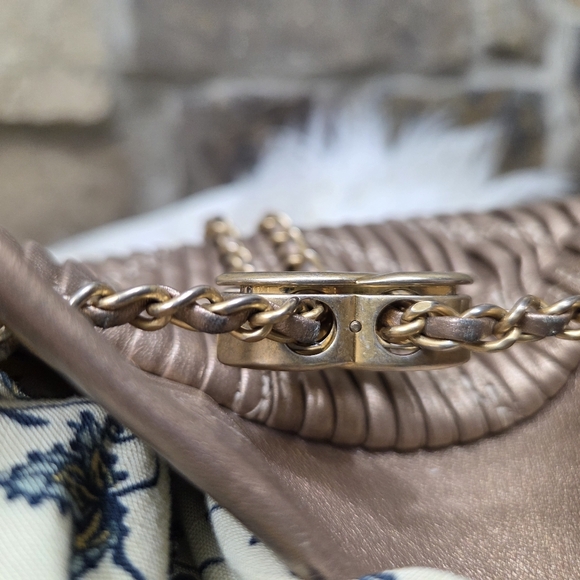 Chanel Coco Pleats Drawstring Chain Lambskin Leather Bucket Bag Purse - Picture 9 of 16